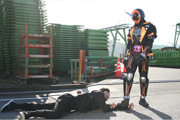 ゴーストウォッチを破壊するディケイド