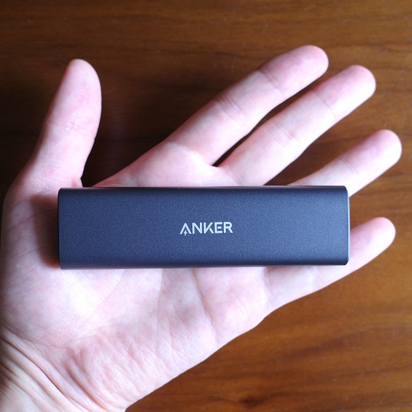 Anker PowerExpand M.2 SSD ケースの大きさ