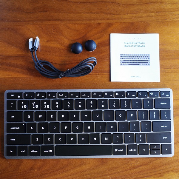 Satechi Slim X1 Bluetooth Backlit Keyboard同梱品