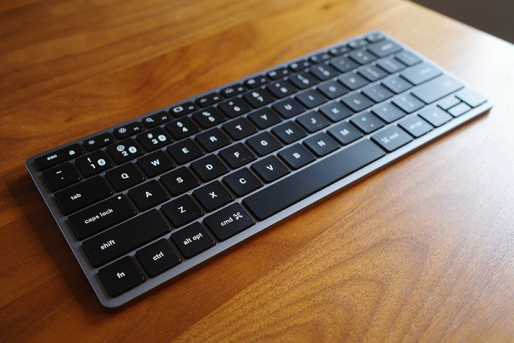 Satechi Slim X1