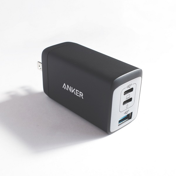 Anker PowerPort III 3-Port 65W Podレビュー ｜MacBook Proも充電 ...