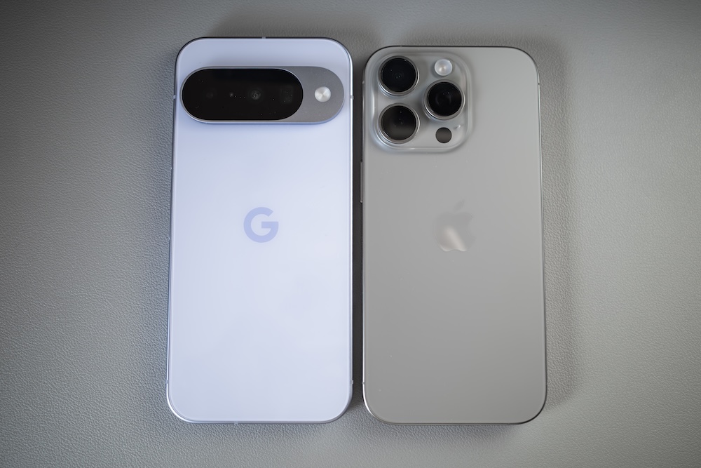 Google Pixel 10 FrostとiPhone 16 Pro