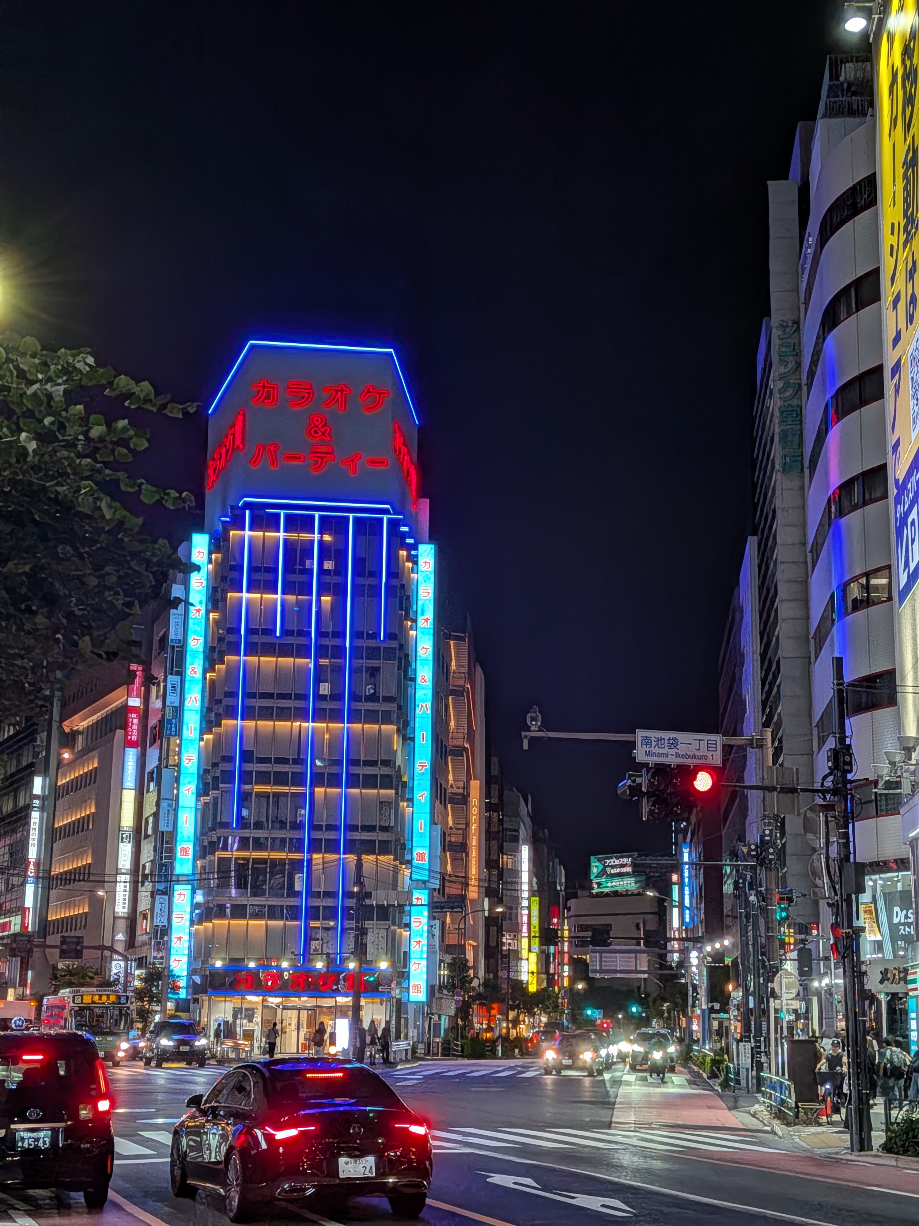 Google Pixel 10の夜景写真の作例