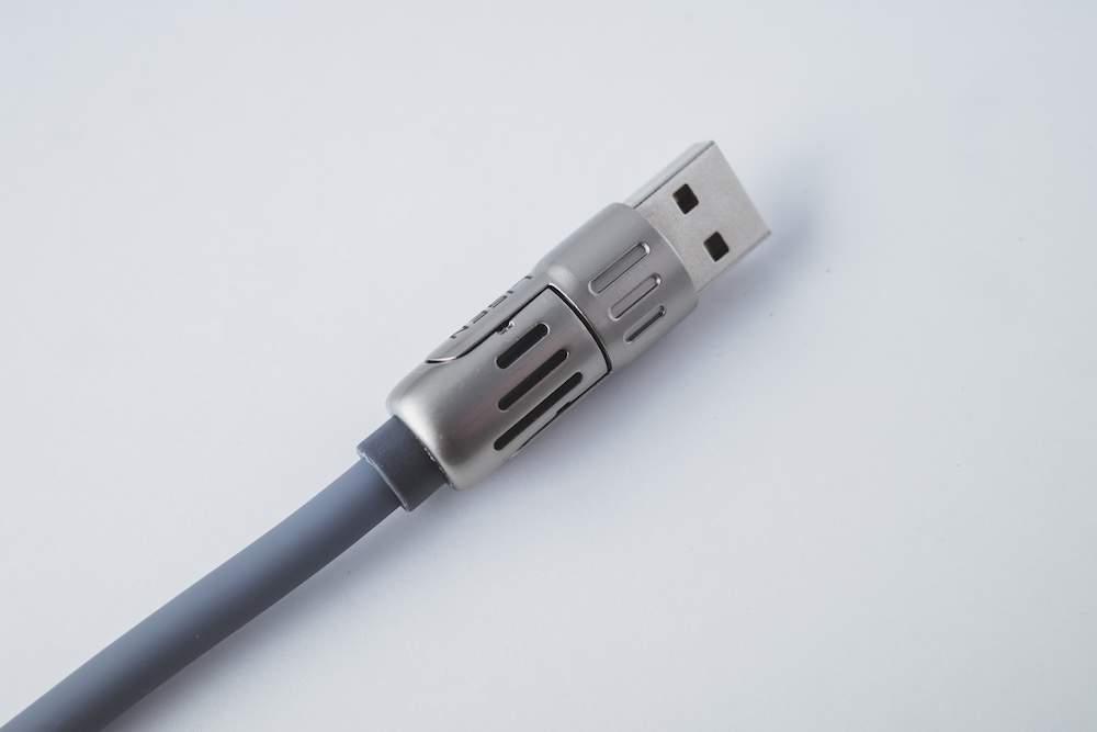 LISEN L110 240W 4-in-1 急速充電ケーブル USB-Aコネクタ