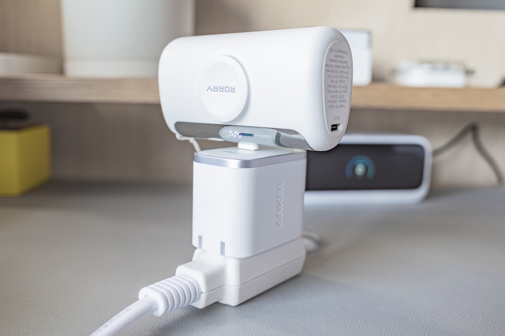 RORRY D5-10000本体を直挿しコネクタ充電