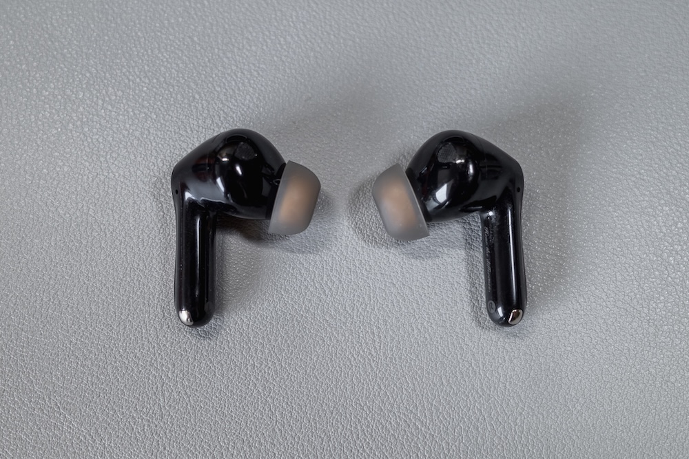 SOUNDPEATS Air5 Pro+両イヤホン内側