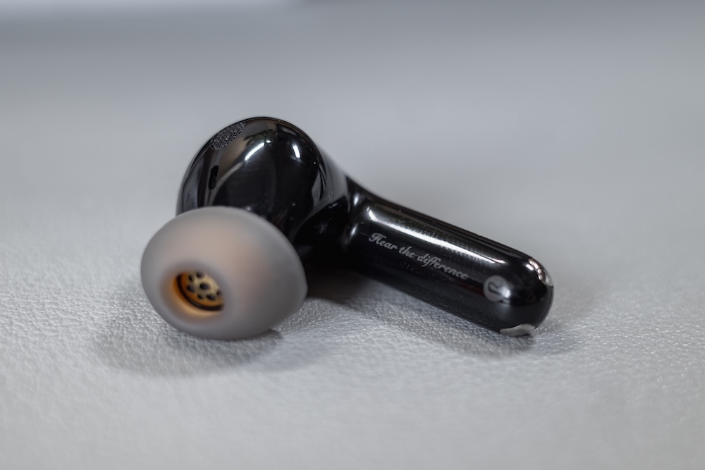 SOUNDPEATS Air5 Pro+イヤホン内側