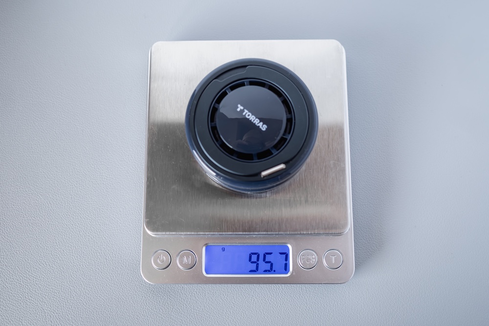 TORRAS Ostand PolarCircle Qi2 25Wの重さ