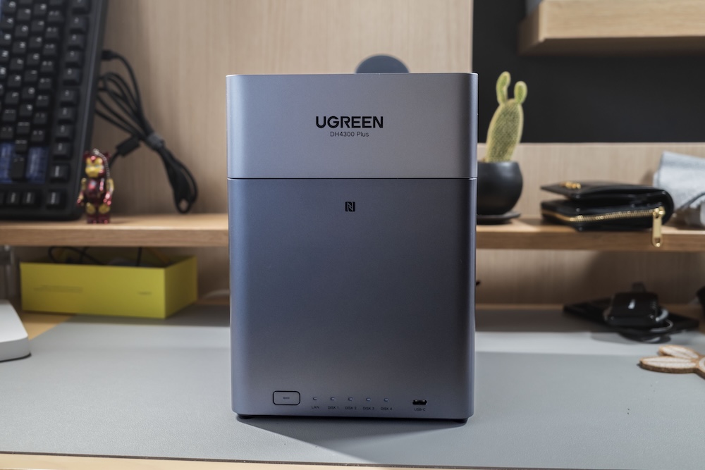 UGREEN NASync DH4300 Plus