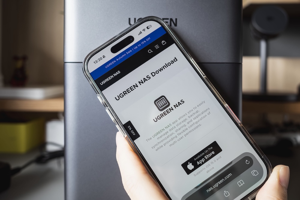 UGREEN NASアプリダウンロードページ