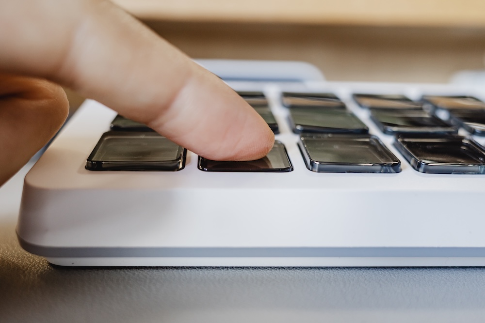 FIFINE AmpliGame D6ボタンの押下