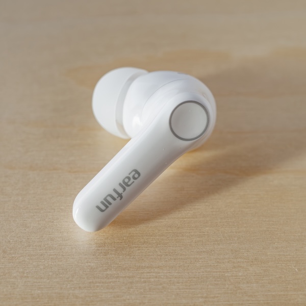 EarFun Air Pro 4+イヤホン外側