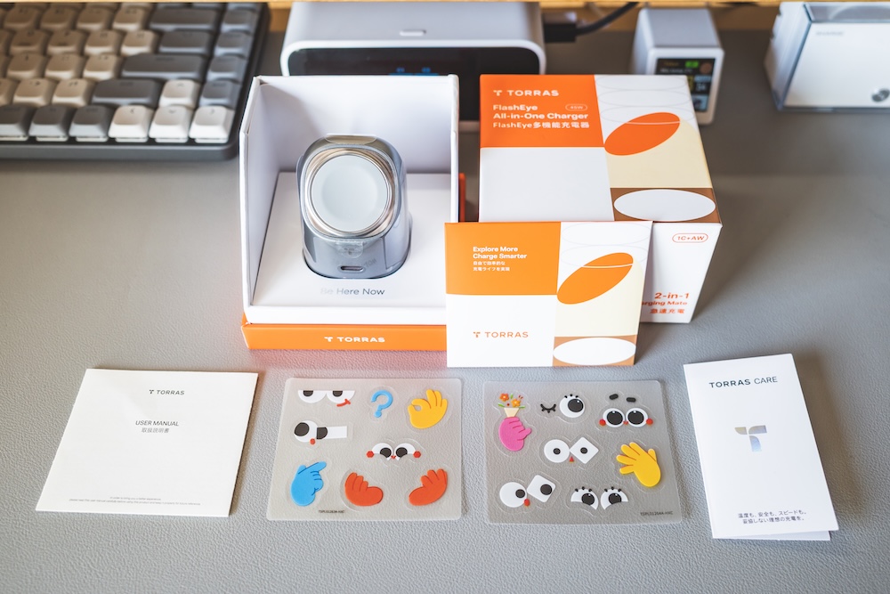 TORRAS FlashEye同梱品
