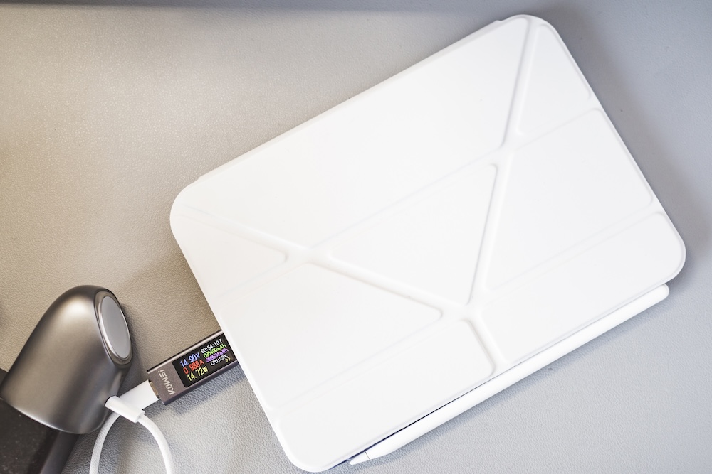 TORRAS FlashEyeでiPad mini 6を充電