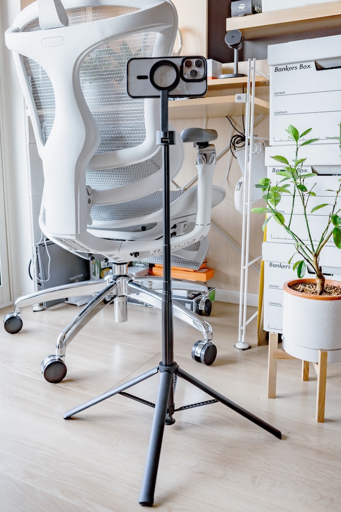 Ulanzi SK-21 iPhone 16 Proでの使用例