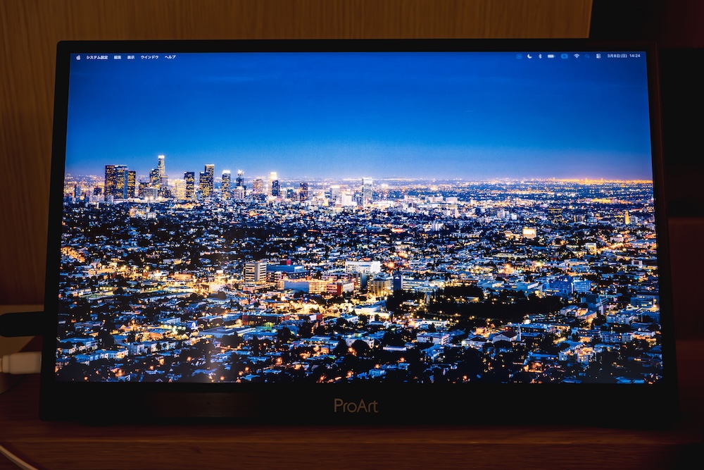 ASUS ProArt PA148CTVの画面