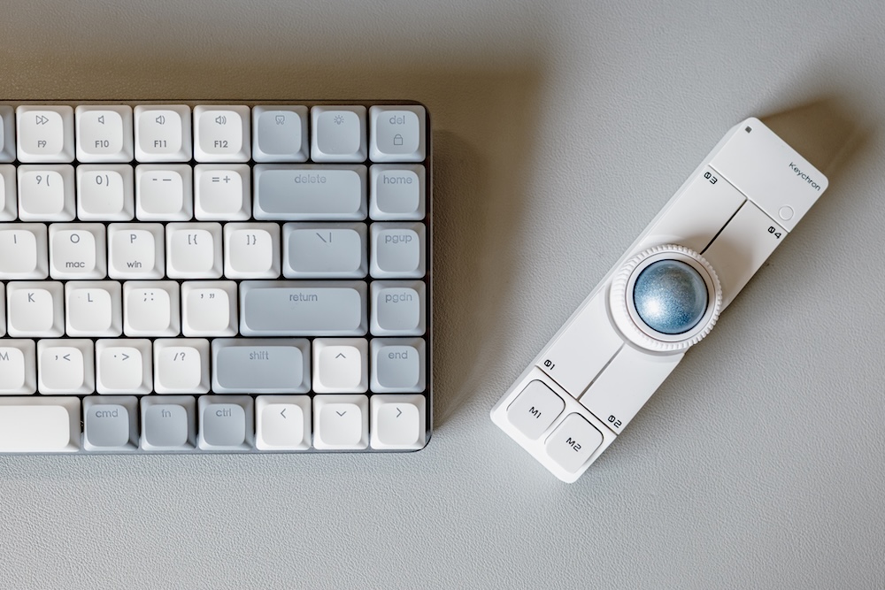 Keychron Nape Proをキーボード右手にセット