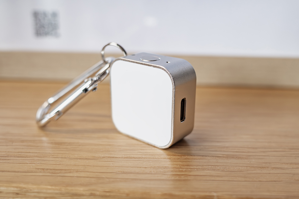 Satray Apple Watch用ワイヤレス充電器