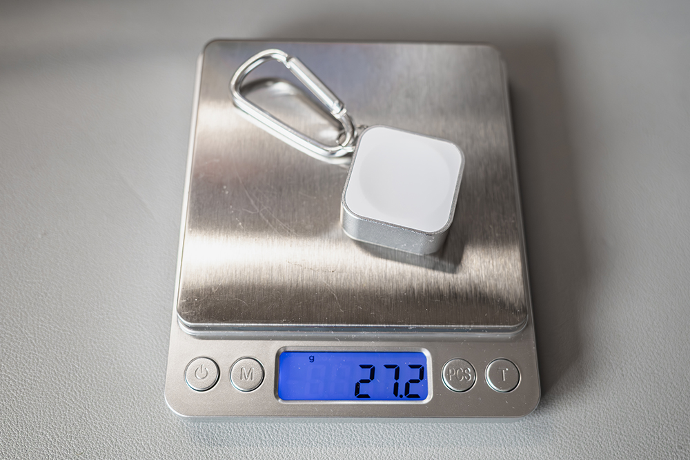 Satray Apple Watch用ワイヤレス充電器の重さ