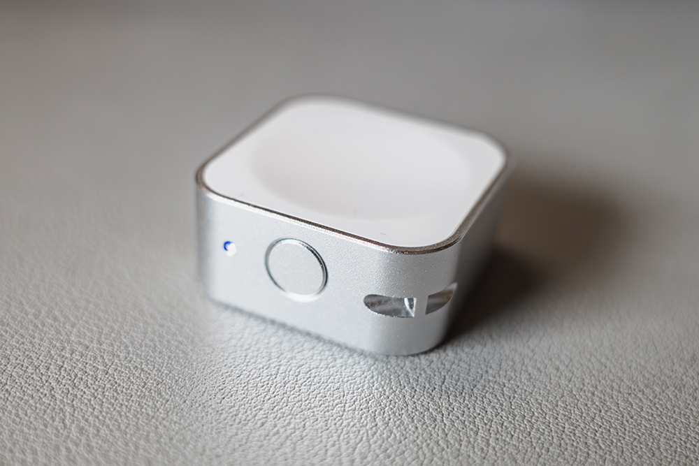 Satray Apple Watch用ワイヤレス充電器 側面ボタン