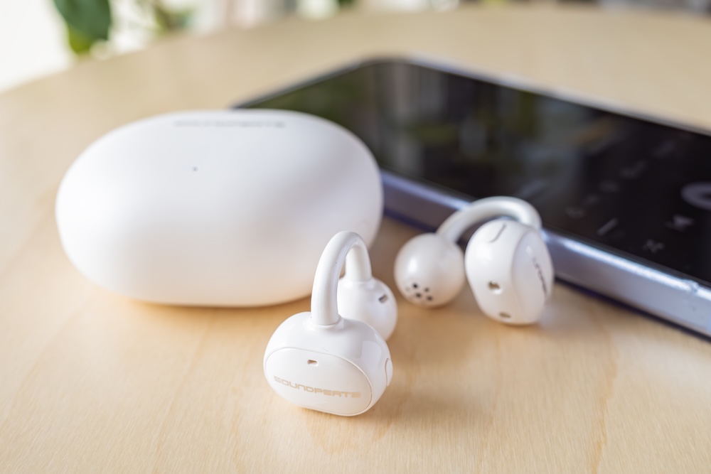 SOUNDPEATS UU2イヤーカフ使用イメージ