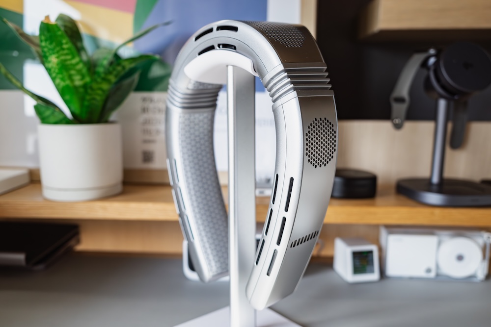 TORRAS COOLiFY Cyber Foldをヘッドホンスタンドに
