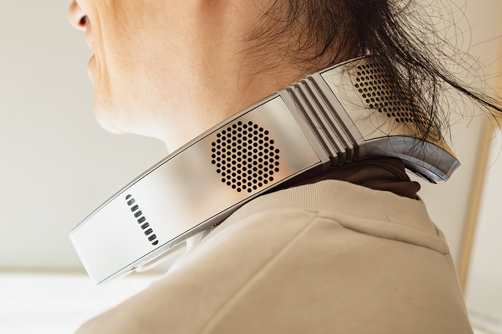 TORRAS COOLiFY Cyber Fold装着イメージ(側面)