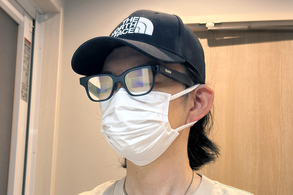 Rokid Glasses装着イメージ