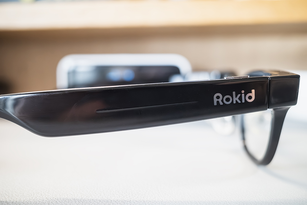 Rokid Glassesタッチパッド