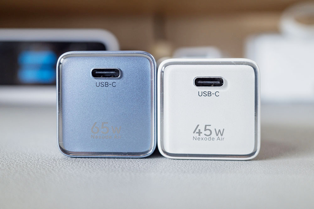 UGREEN Nexode Air 65Wと45W（正面）