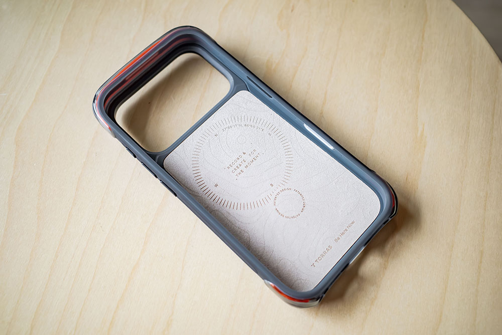 TORRAS Ostand Q3 Air Pro内側