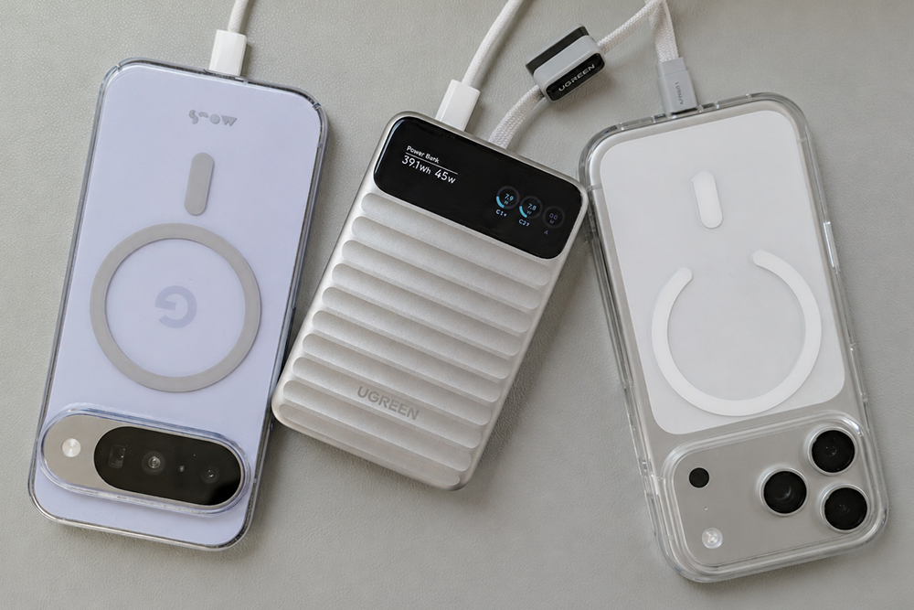 UGREEN Nexode Wavyで2台のスマホを同時充電