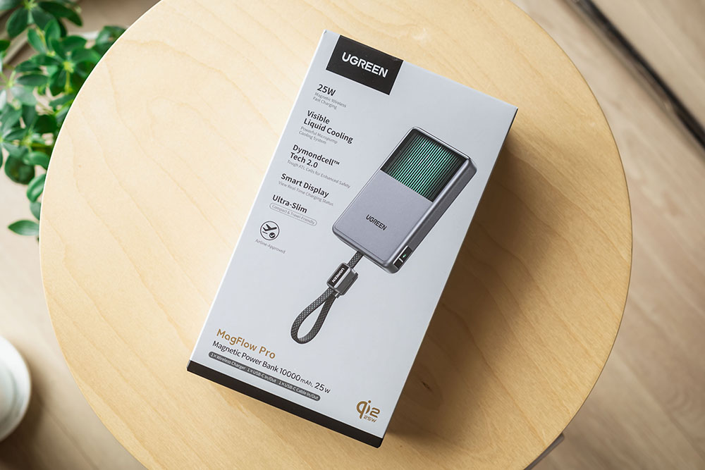 UGREEN MagFlow Pro 液体冷却式モバイルバッテリー パッケージ